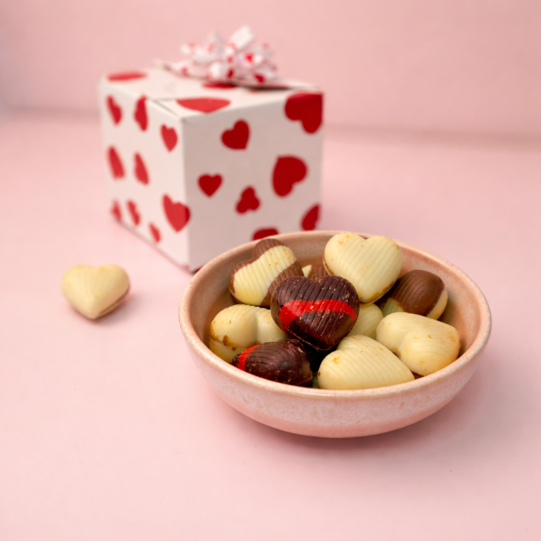 Chocolade hartjes cadeau doosje